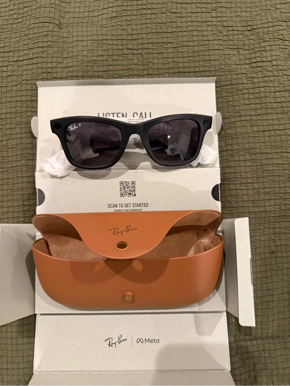 Ray Ban Meta Glasses - Picture 4 of 7
